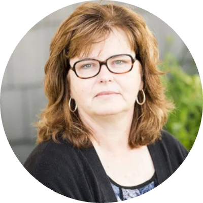 Linda Carr, The LakeFront Magazine