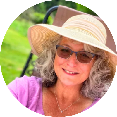 Robin Clutter, The LakeFront Magazine